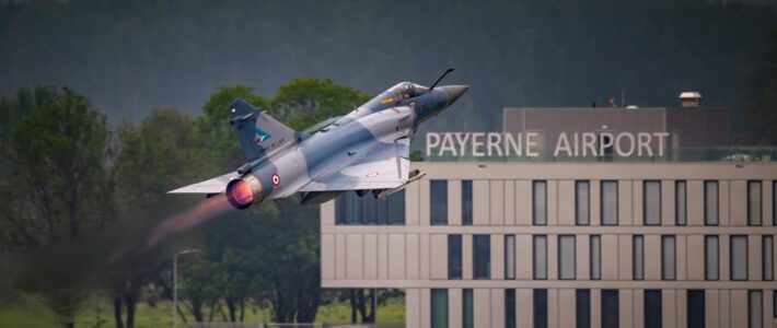 CH – Des Mirages de l’Armée de l’Air française s’entraînent en Suisse