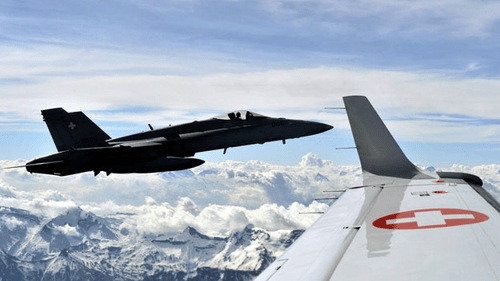 Police aérienne – Comment les Forces aériennes sécurisent l’espace aérien suisse